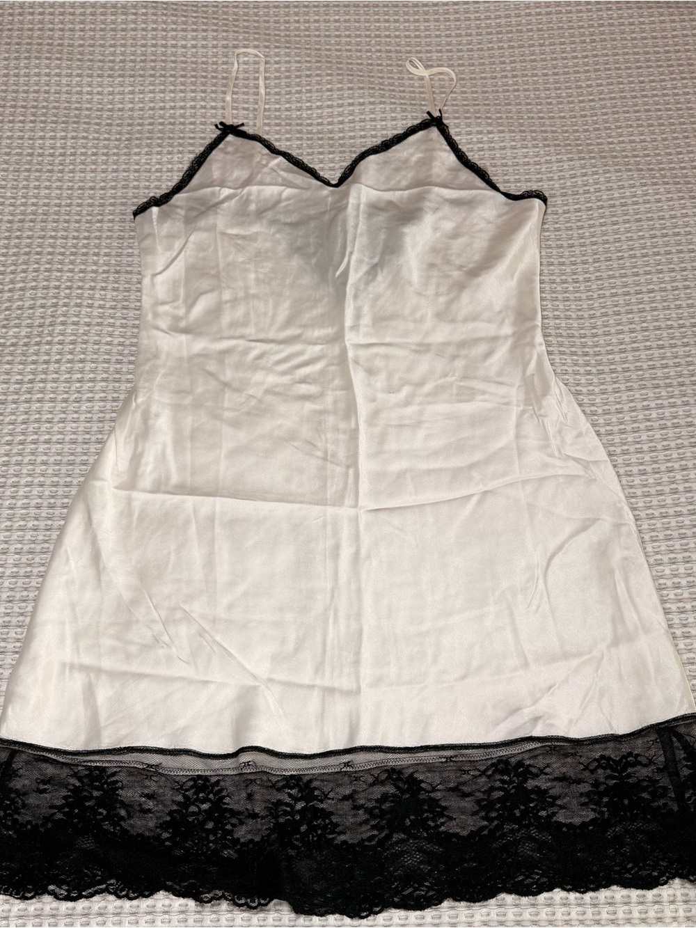 Vintage Clarie's Rose White Silk Black Lace Size Large Wedding Sexy Lingerie